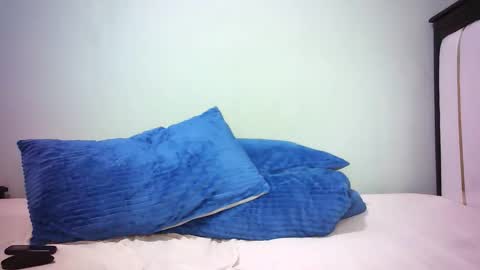 Snapshot of stacyweet chatting on December 1, 4:12 pm Stacysweet chocolate online show from December 1, 4:12 pm