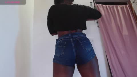 Snapshot of staicy26 chatting on March 14, 10:48 pm staicy online show from March 14, 10:48 pm