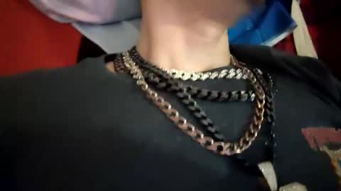 Snapshot of staightupdownbad chatting on February 19, 12:06 am Straightupdownbad online show from February 19, 12:06 am