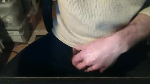 Snapshot of stalloneumbro chatting on January 3, 3:33 pm CIPPALIPPA online show from January 3, 3:33 pm