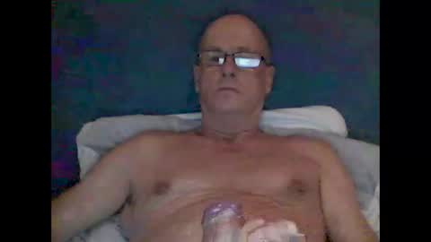 Snapshot of stanley1923308 chatting on November 25, 11:38 pm stanley1923308 online show from November 25, 11:38 pm