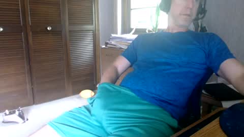 Snapshot of stanmycockup chatting on July 7, 6:23 pm StanmycockUp online show from July 7, 6:23 pm
