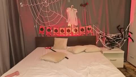 Snapshot of star_madison chatting on October 26, 9:53 pm Madison online show from October 26, 9:53 pm