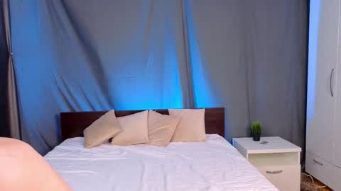 Snapshot of star_madison chatting on November 5, 7:25 pm Madison online show from November 5, 7:25 pm