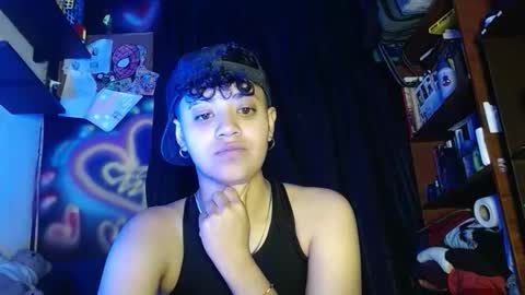 Snapshot of star_scar333 chatting on February 6, 5:45 am Star Scar online show from February 6, 5:45 am