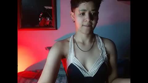 Snapshot of star_scar333 chatting on February 18, 10:39 pm Star Scar online show from February 18, 10:39 pm