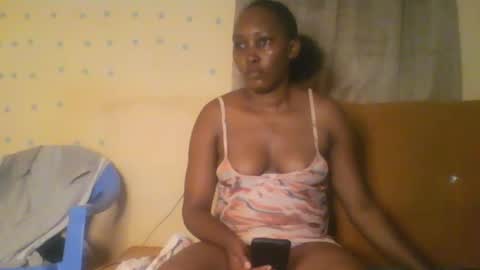 Snapshot of stargirl880271 chatting on December 31, 12:21 am isha online show from December 31, 12:21 am