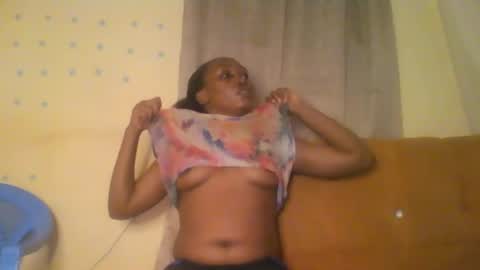 Snapshot of stargirl880271 chatting on January 5, 4:25 am isha online show from January 5, 4:25 am