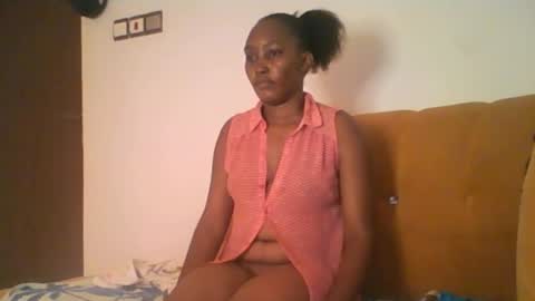 Snapshot of stargirl880271 chatting on January 18, 3:42 am isha online show from January 18, 3:42 am
