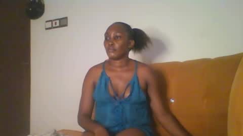 Snapshot of stargirl880271 chatting on January 18, 8:40 pm isha online show from January 18, 8:40 pm