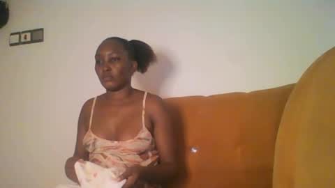 Snapshot of stargirl880271 chatting on January 20, 3:37 am isha online show from January 20, 3:37 am