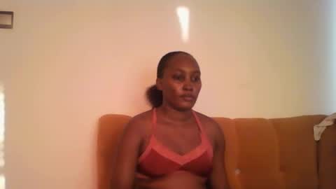 Snapshot of stargirl880271 chatting on February 7, 4:16 am isha online show from February 7, 4:16 am