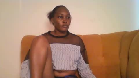 Snapshot of stargirl880271 chatting on February 24, 3:55 am isha online show from February 24, 3:55 am