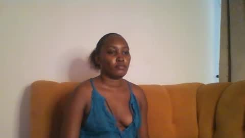 Snapshot of stargirl880271 chatting on February 27, 3:47 am isha online show from February 27, 3:47 am