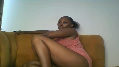 Snapshot of stargirl880271 chatting on November 5, 4:01 am isha online show from November 5, 4:01 am