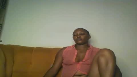 Snapshot of stargirl880271 chatting on November 9, 11:25 pm isha online show from November 9, 11:25 pm