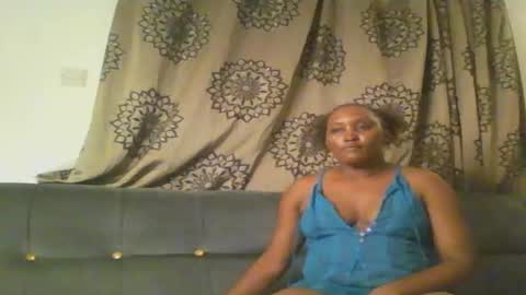 Snapshot of stargirl880271 chatting on November 16, 3:28 pm isha online show from November 16, 3:28 pm