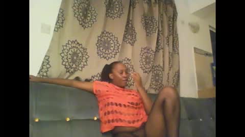 Snapshot of stargirl880271 chatting on November 22, 2:54 am isha online show from November 22, 2:54 am