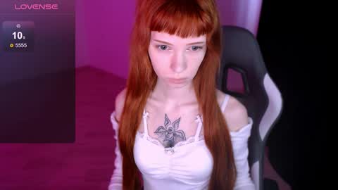 Snapshot of starker_wind chatting on April 17, 12:52 pm Shiina Mashiro online show from April 17, 12:52 pm