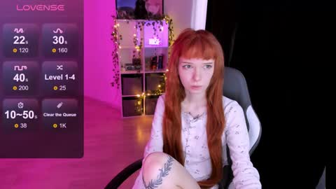 Snapshot of starker_wind chatting on April 22, 11:12 am Shiina Mashiro online show from April 22, 11:12 am