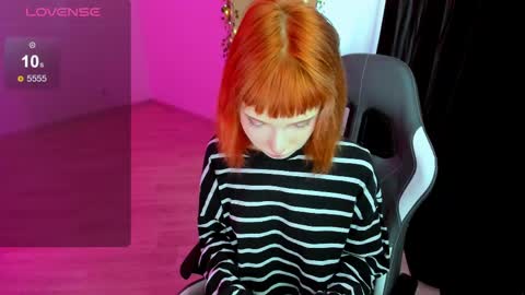 Snapshot of starker_wind chatting on May 6, 11:37 am Shiina Mashiro online show from May 6, 11:37 am