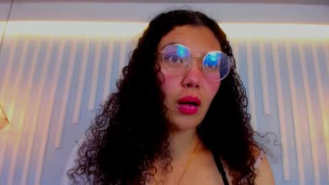 Snapshot of starkjoness chatting on October 13, 1:55 pm Stark Jones online show from October 13, 1:55 pm