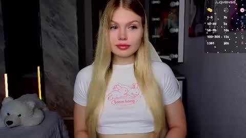 Caroline online show from August 4, 3:53 am