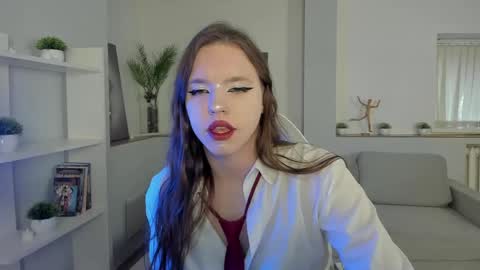 Snapshot of starlight_madison chatting on April 13, 9:04 am Madison online show from April 13, 9:04 am