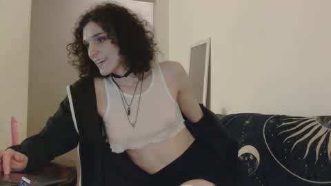 Snapshot of starry_soul chatting on February 4, 11:31 pm Evan online show from February 4, 11:31 pm