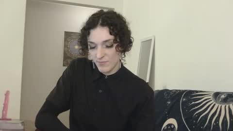 Snapshot of starry_soul chatting on February 24, 12:41 am Evan online show from February 24, 12:41 am