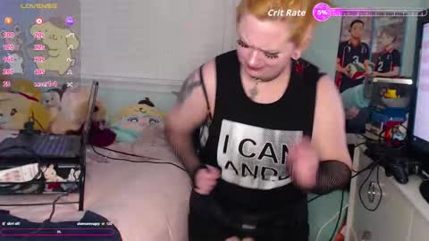 Snapshot of starsaturn chatting on February 6, 4:28 am Saturn online show from February 6, 4:28 am