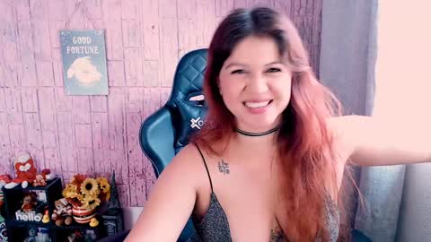 Snapshot of starsweetcute chatting on December 15, 12:28 pm Celeste online show from December 15, 12:28 pm