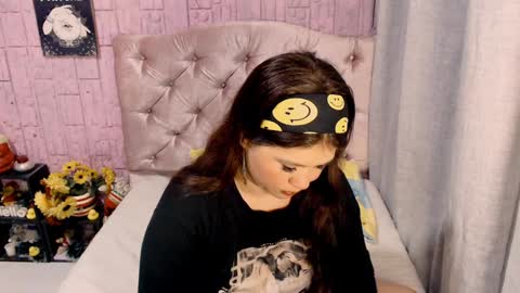 Snapshot of starsweetcute chatting on December 28, 11:48 pm Celeste online show from December 28, 11:48 pm