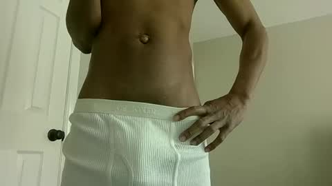 Snapshot of stayhard365 chatting on February 25, 5:55 pm stayhard365 online show from February 25, 5:55 pm