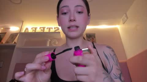 Stefa Gomez  online show from February 9, 12:20 pm