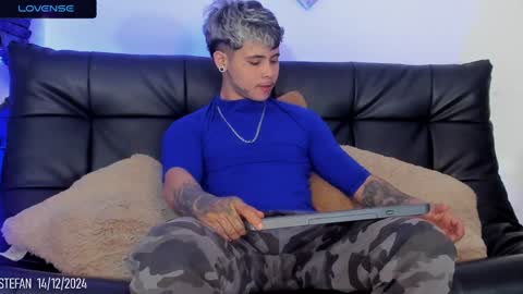 Snapshot of stefan_wonder_ chatting on December 15, 3:09 pm Wonder online show from December 15, 3:09 pm