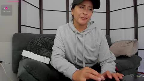 Stafania 3 online show from February 9, 5:06 pm