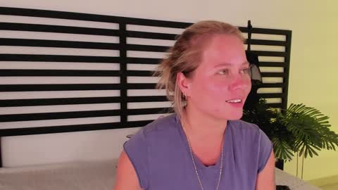 Stefanny   online show from January 14, 6:38 pm