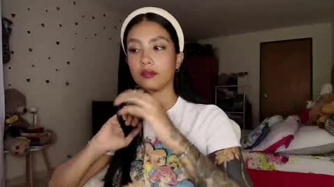 Snapshot of stefanny_pllus chatting on February 11, 8:14 pm Im MiaIts my first day here online show from February 11, 8:14 pm