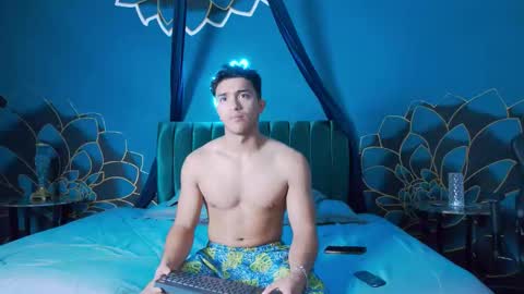 Snapshot of stefano_calle chatting on November 6, 12:28 pm Stefano online show from November 6, 12:28 pm