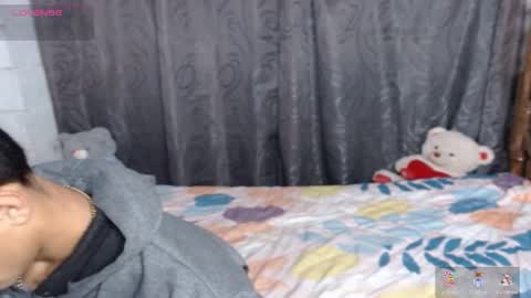 Snapshot of stefany_pablo1 chatting on October 31, 1:23 pm stefany_pablo1 online show from October 31, 1:23 pm