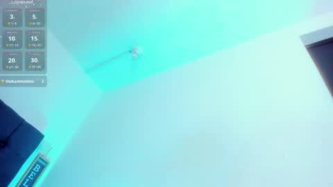 Snapshot of stefany_wish chatting on December 15, 1:59 pm stefany_wish online show from December 15, 1:59 pm