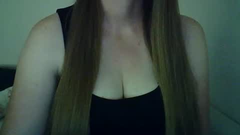 stefffa8009 online show from April 30, 8:42 am