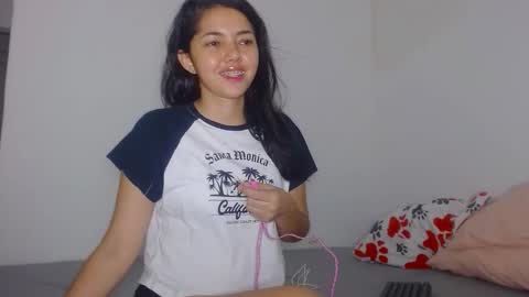 stefany online show from November 24, 7:19 am