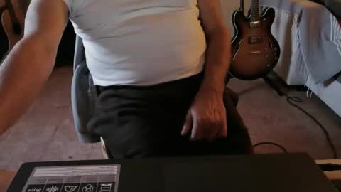 Snapshot of stefi444466 chatting on February 27, 6:24 am stefi444466 online show from February 27, 6:24 am