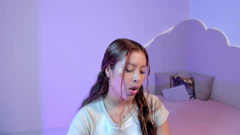 stefie online show from December 15, 7:42 pm