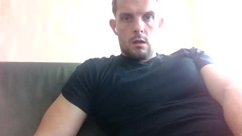 Snapshot of stefmaster32 chatting on September 29, 8:19 am Boyfun2345 online show from September 29, 8:19 am