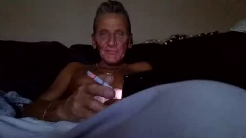 stefy1037 online show from June 20, 4:48 am