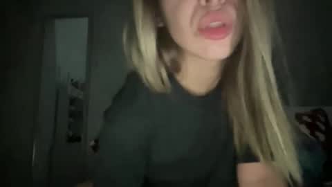 stefy_glow online show from November 12, 11:25 pm