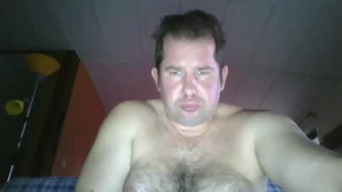 Snapshot of steki038434 chatting on December 2, 3:03 pm steki038434 online show from December 2, 3:03 pm